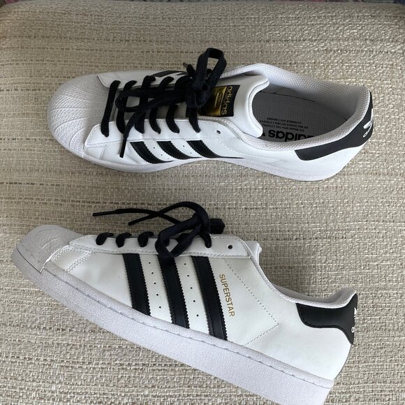 Adidas White Superstars Men’s 10 - Picture 3 of 8